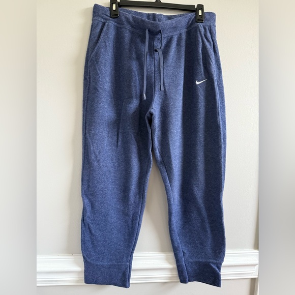 Nike Therma fit joggers, like new, blue, large - Picture 1 of 3